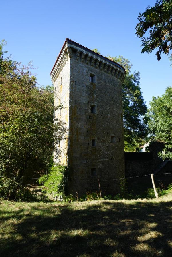 Bocage Belle Histoire Bed and Breakfast Moutiers-Sous-Chantemerle Buitenkant foto